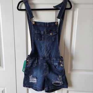 Destroyed short overall size- 5